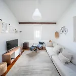 Pedrasnegras30 Lofts & * Lisboa