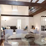 Pedrasnegras30 Lofts & *
