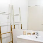 Pedrasnegras30 Lofts & *