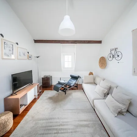 Pedrasnegras30 Lofts & * Lisbona