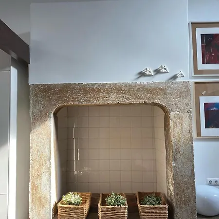 Pedrasnegras30 Lofts & Lisboa