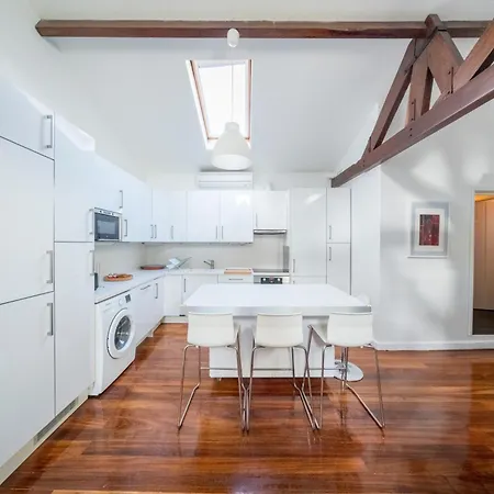 Apartamento Pedrasnegras30 Lofts & Lisboa