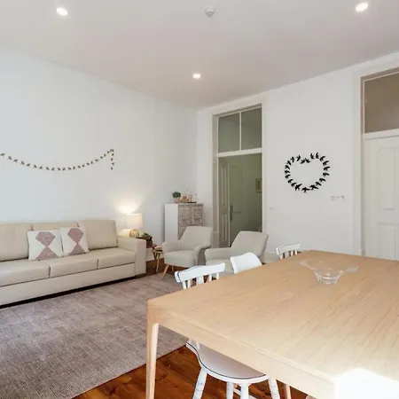 Pedrasnegras30 Lofts & * リスボン