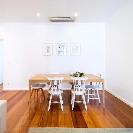 Pedrasnegras30 Lofts &